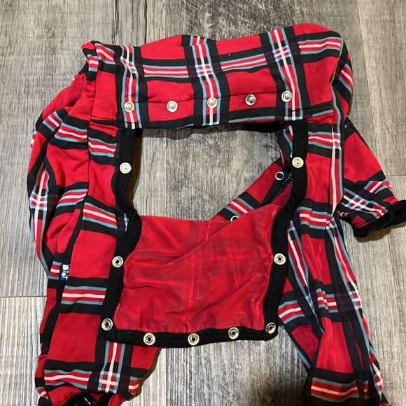 Kickee Pants Ruffle Coverall with snaps size 0-3M - Picture 7 of 9